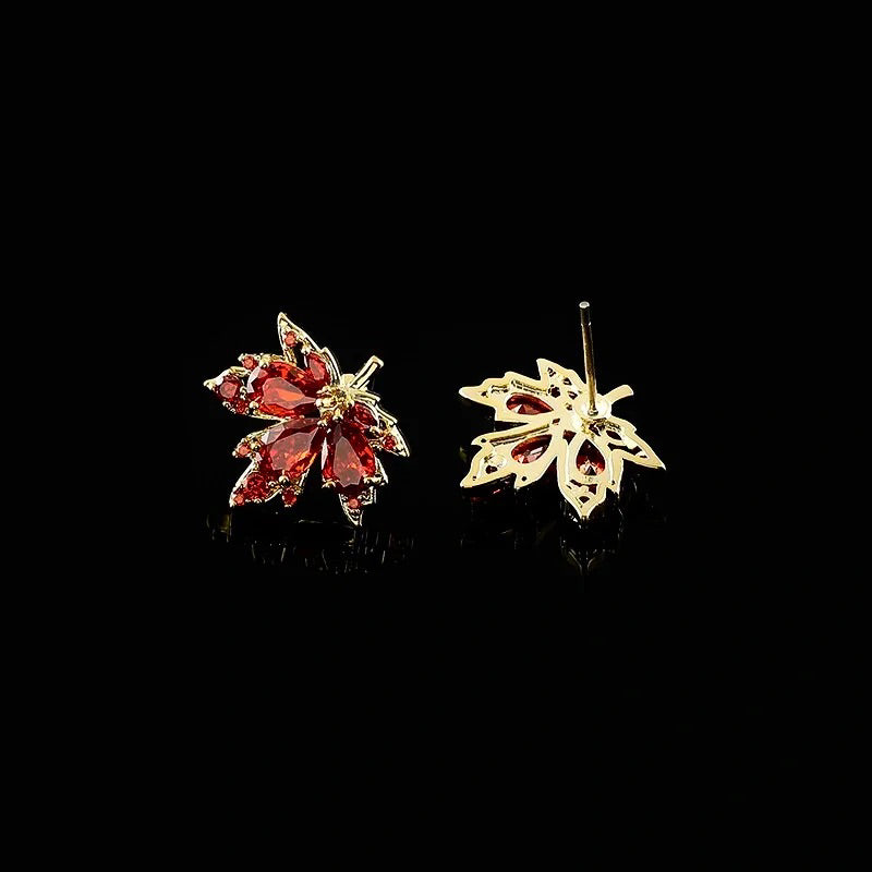 Vintage Maple leaves earrings