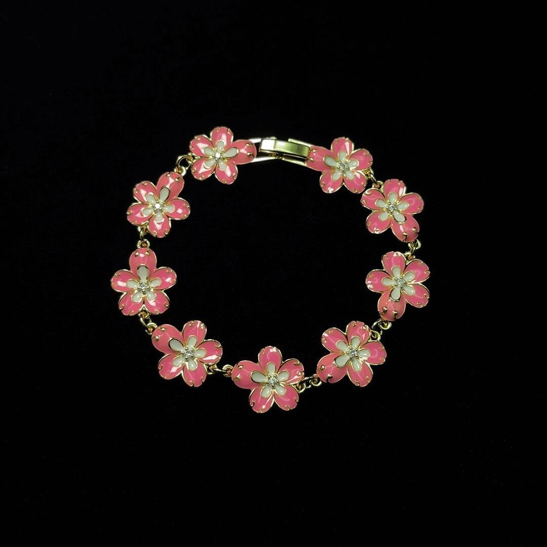 Vintage Little peach blossoms bracelet