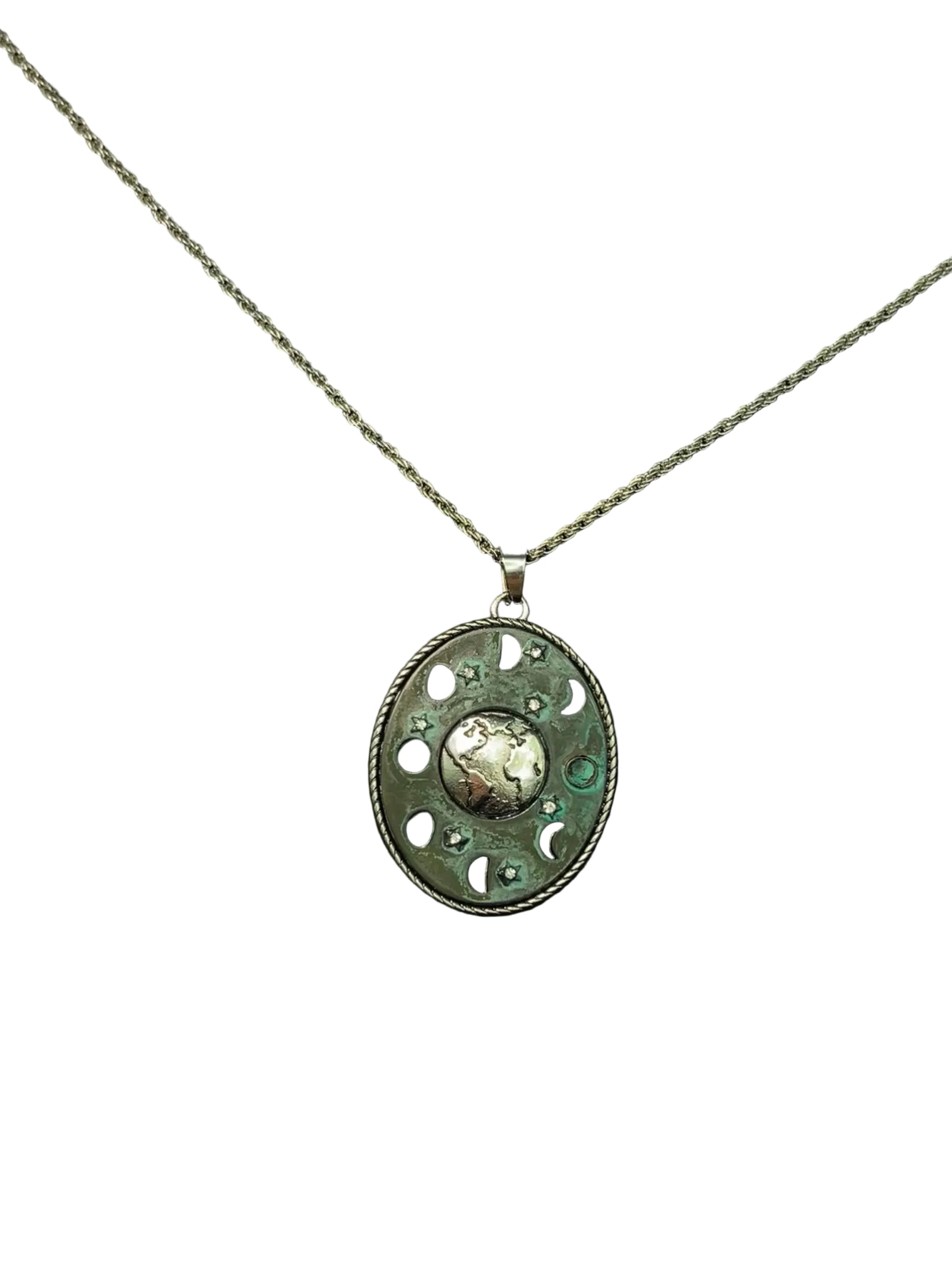 Planet and the stars necklace – Yylidiz Archive