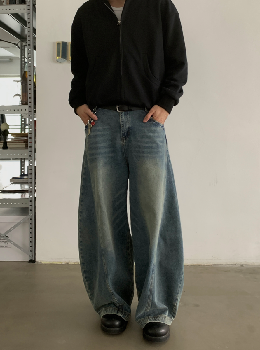 Baggy Scimitar Washed Jeans