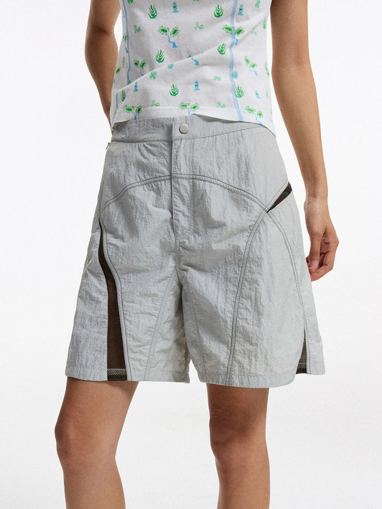 Sharp Curve Shorts