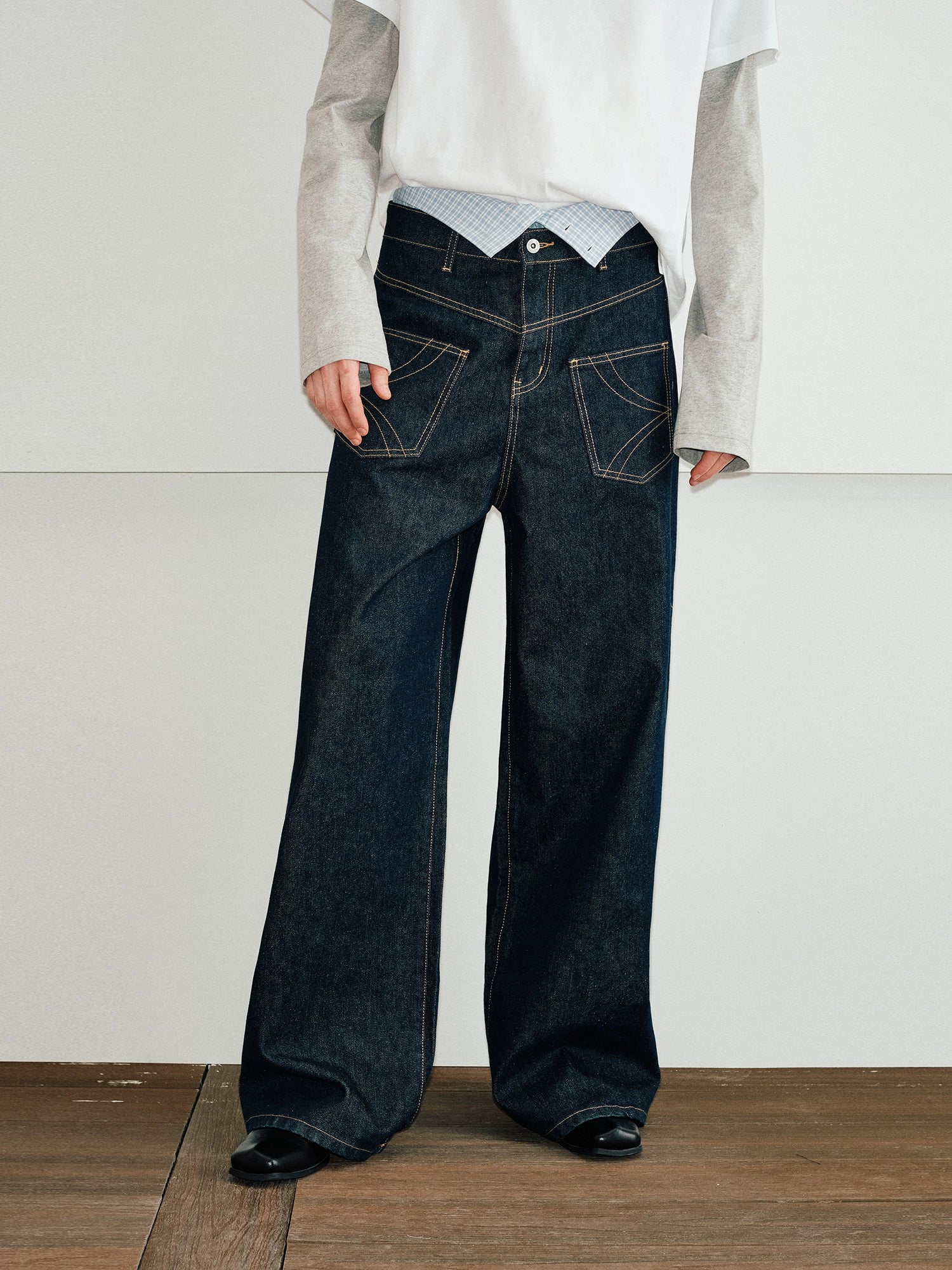 Reverse pocket baggy pants