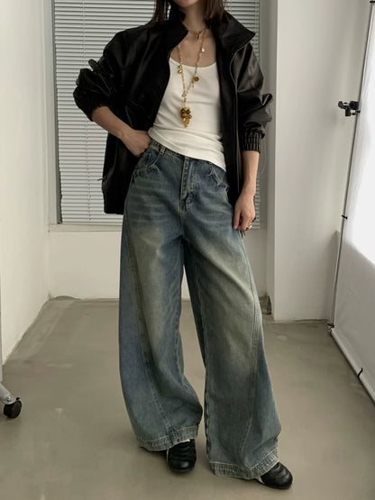 Baggy Scimitar Washed Jeans