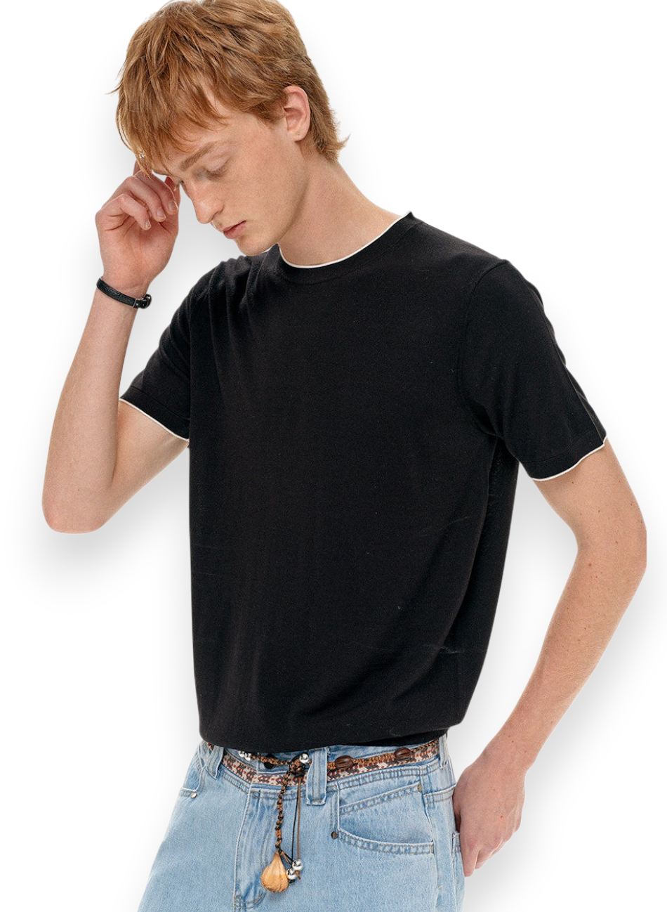 “SOFT SIGNAL” KNIT TEE
