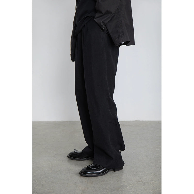 Noir Crest Loafers