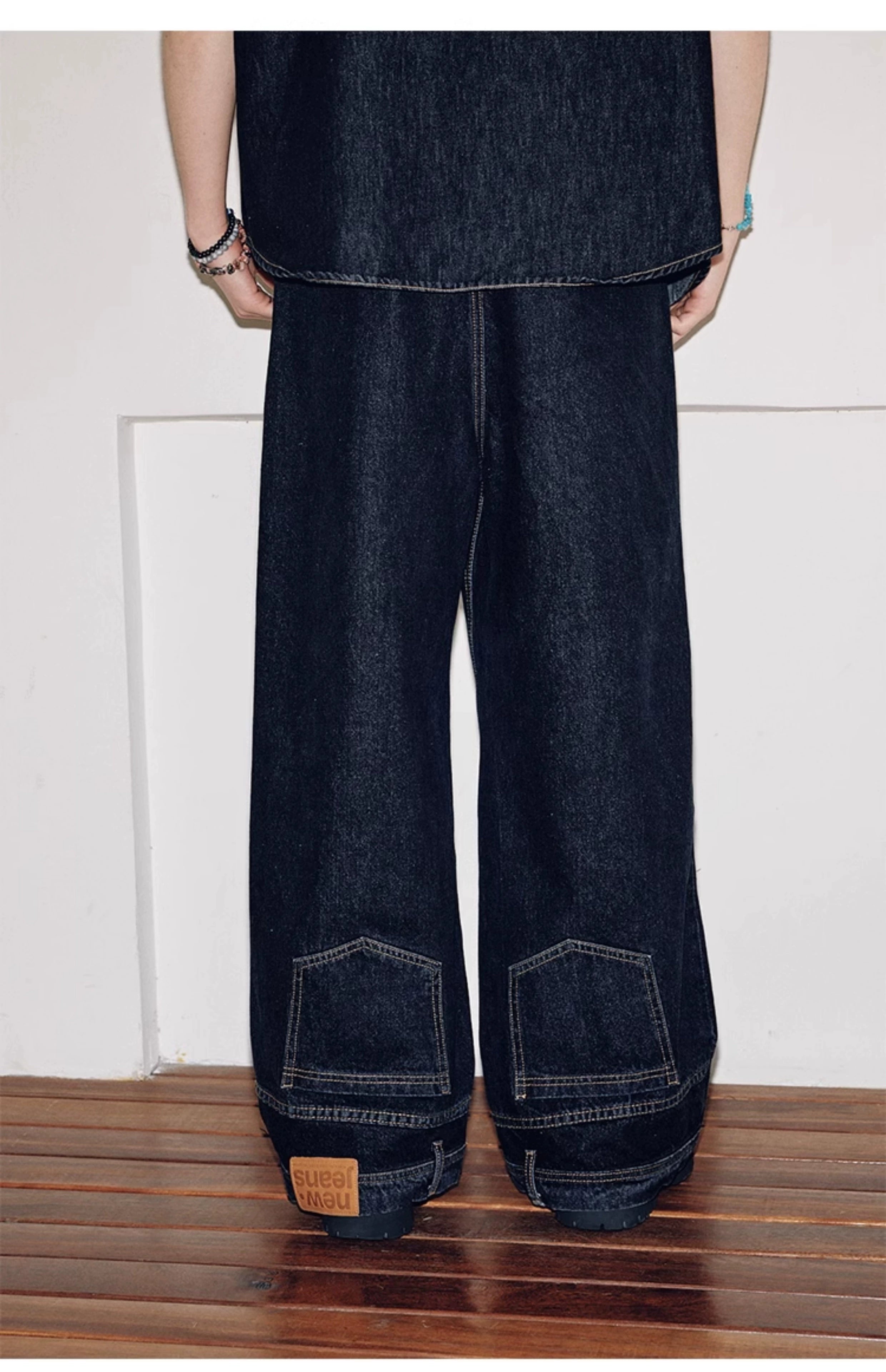 Inverted jeans