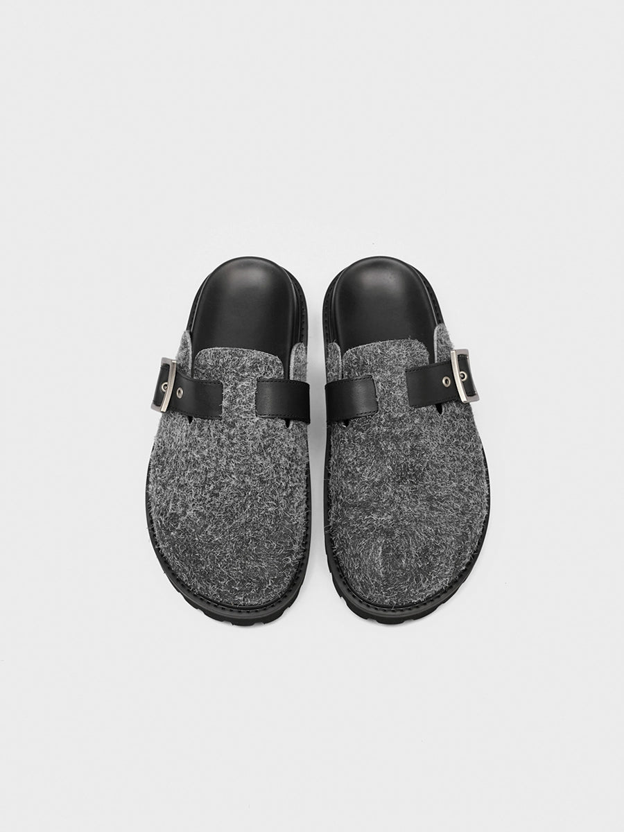 Woolhide Buckle Clogs