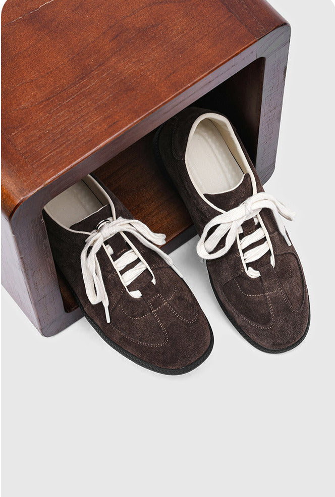 "Brogue" Sneaker